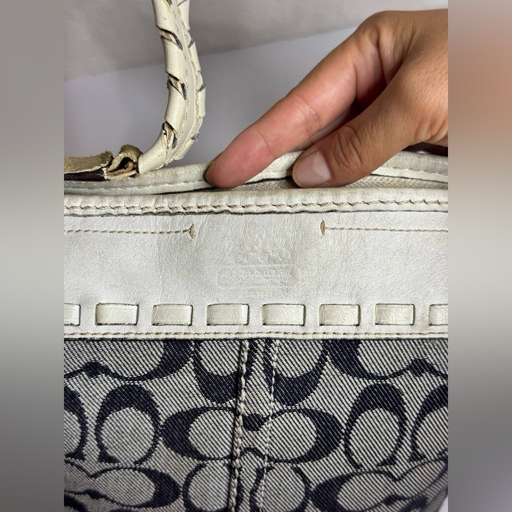 Coach Bleecker Signature Blue Denim Canvas White Leather Trim Shoulder Bag Y2K - Picture 10 of 12